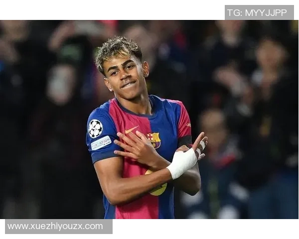 亚洲足球明星闪耀赛场展现风采与实力的传奇之路